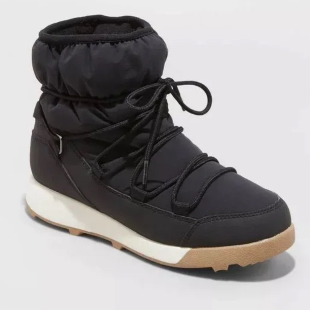 All in Motion cara‎ winter high top snow boots size 8